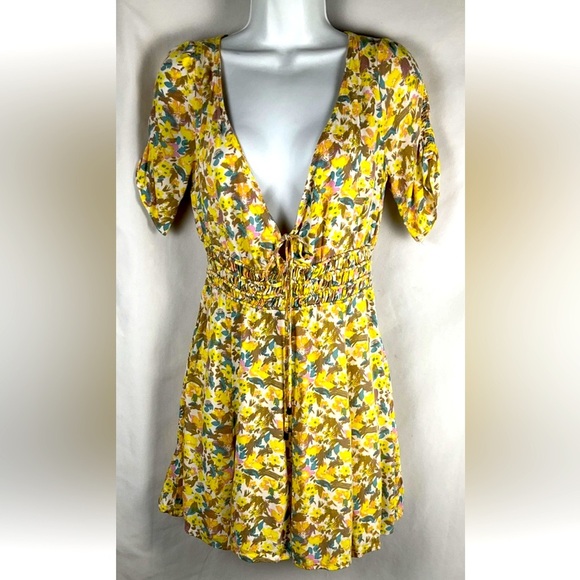 Free People Dresses & Skirts - Free‎ People Women’s Size 6 Forget Me Not Floral Dress Deep V Flowy